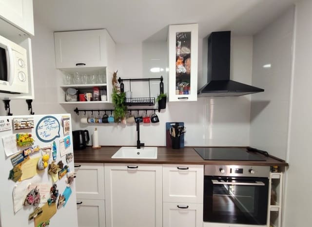 1 quarto Casa em Banda para venda em Parque Acuático - Sector 25, Torrevieja - 118 000 € (Ref: 10004546)