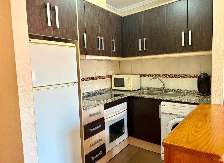 1 slaapkamer Appartement te koop in Torrevieja - € 119.000 (Ref: 10004550)