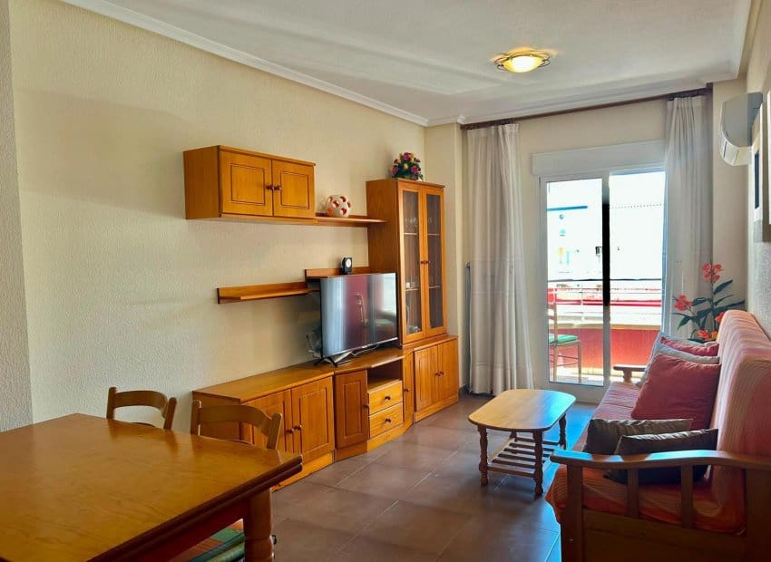 1 slaapkamer Appartement te koop in Torrevieja - € 119.000 (Ref: 10004550)