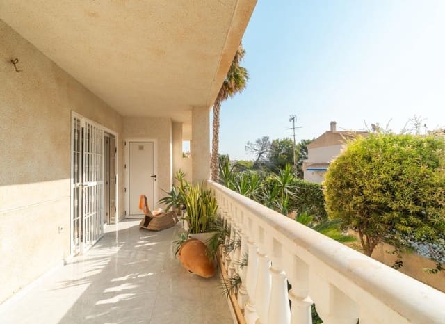 2 slaapkamer Appartement te koop in Playa Flamenca, Orihuela met zwembad - € 189.900 (Ref: 10006059)