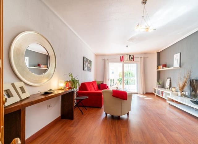 2 slaapkamer Appartement te koop in Playa Flamenca, Orihuela met zwembad - € 189.900 (Ref: 10006059)