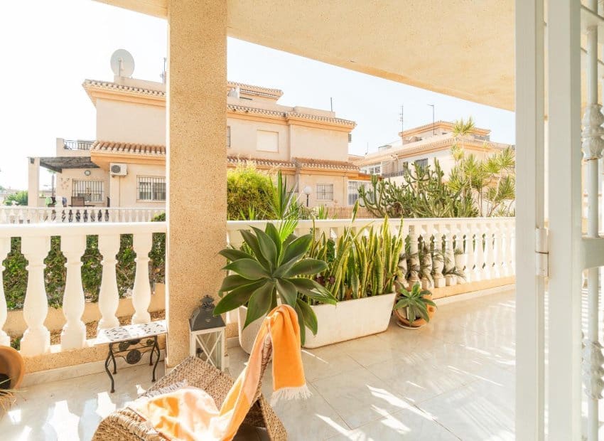 2 slaapkamer Appartement te koop in Playa Flamenca met zwembad - € 189.900 (Ref: 10006059)