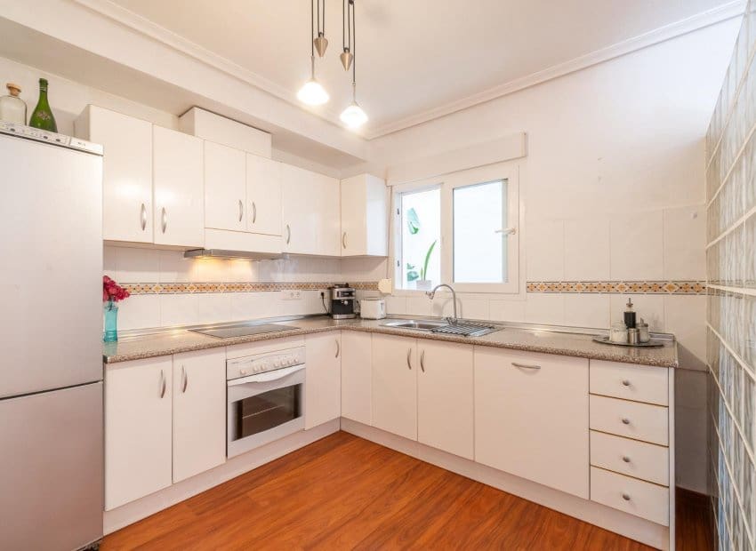 2 slaapkamer Appartement te koop in Playa Flamenca met zwembad - € 189.900 (Ref: 10006059)
