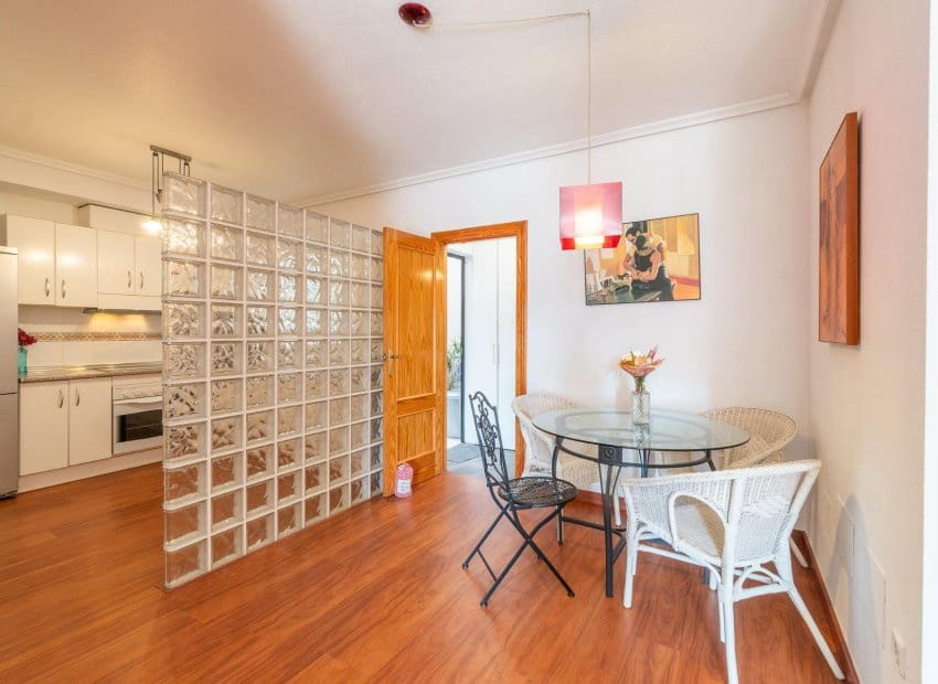 2 slaapkamer Appartement te koop in Playa Flamenca met zwembad - € 189.900 (Ref: 10006059)