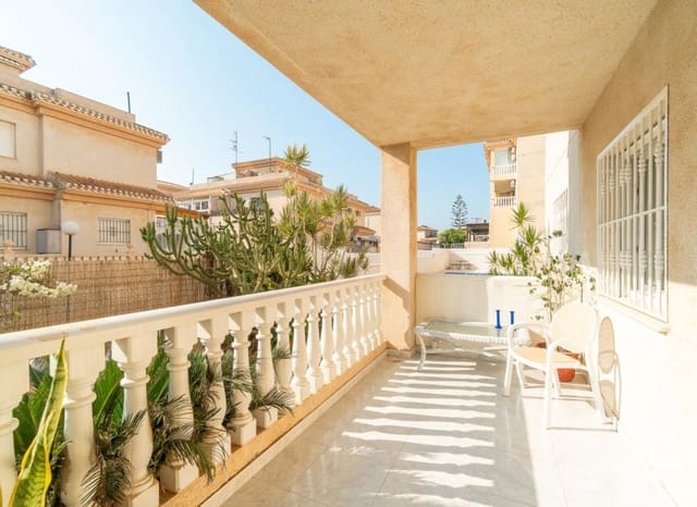2 slaapkamer Appartement te koop in Playa Flamenca, Orihuela met zwembad - € 189.900 (Ref: 10006059)