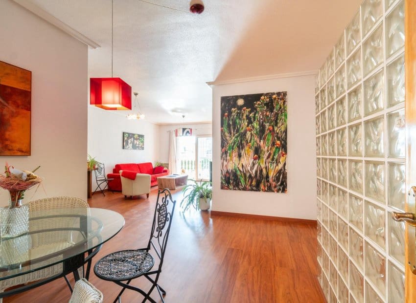 2 slaapkamer Appartement te koop in Playa Flamenca met zwembad - € 189.900 (Ref: 10006059)