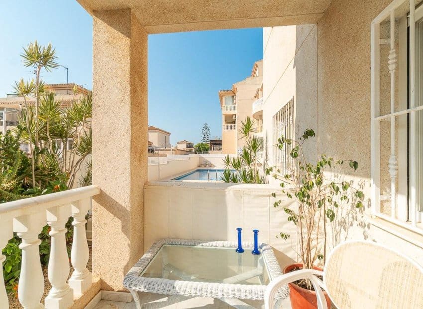 2 slaapkamer Appartement te koop in Playa Flamenca met zwembad - € 189.900 (Ref: 10006059)