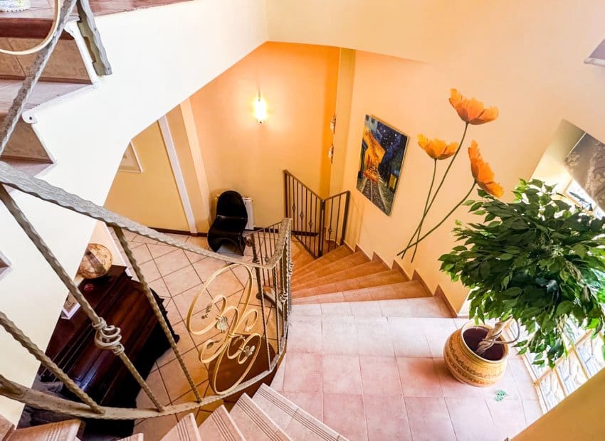 6 slaapkamer Villa te koop in La Mata - € 950.000 (Ref: 10006060)