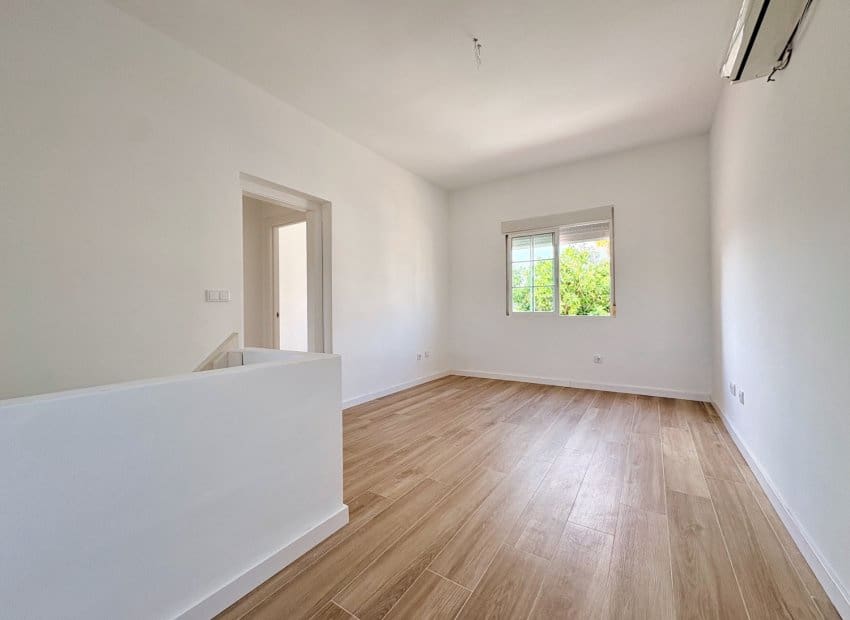 4 chambre Villa/Maison à vendre à Los Balcones avec piscine - 270 000 € (Ref: 10006061)