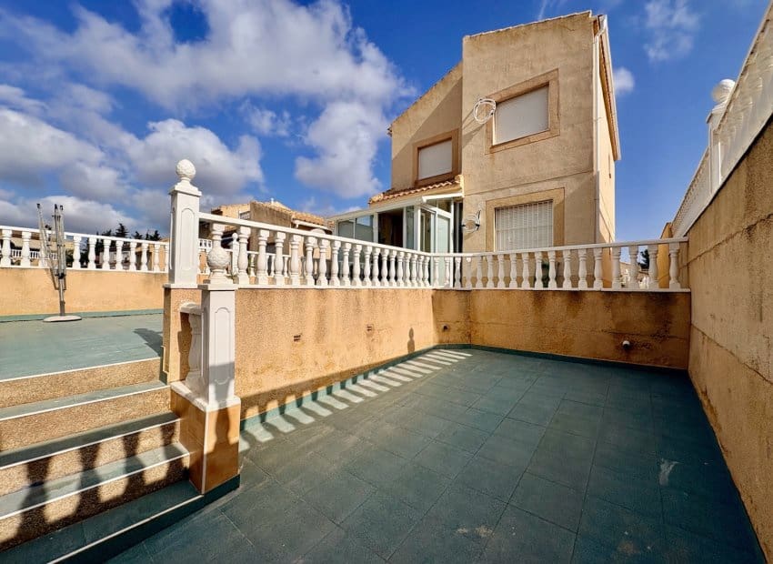 4 chambre Villa/Maison à vendre à Los Balcones avec piscine - 270 000 € (Ref: 10006061)