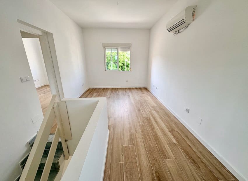 4 chambre Villa/Maison à vendre à Los Balcones avec piscine - 270 000 € (Ref: 10006061)