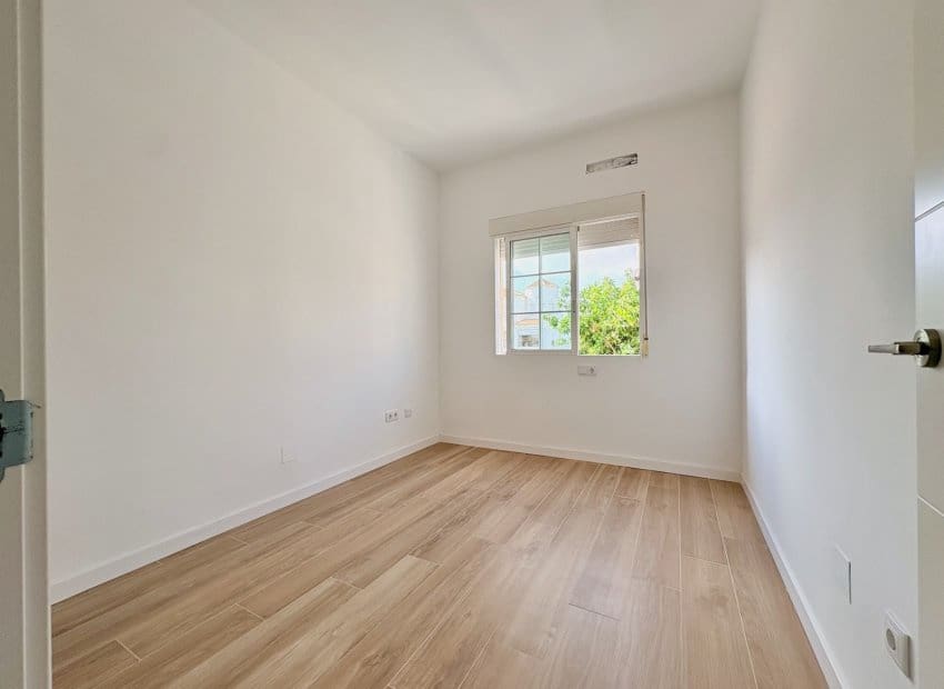 4 chambre Villa/Maison à vendre à Los Balcones avec piscine - 270 000 € (Ref: 10006061)