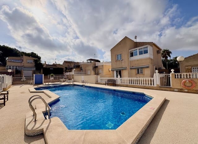4 chambre Villa/Maison à vendre à Los Balcones avec piscine - 270 000 € (Ref: 10006061)