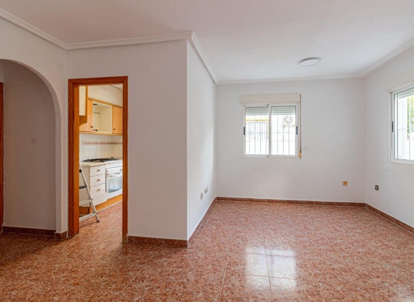 3 sypialnia Dom na sprzedaż w La Florida z basenem - 179 000 € (Ref: 10006062)