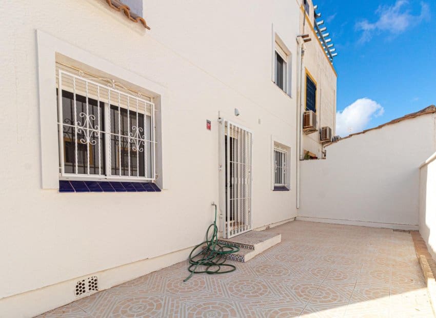3 sypialnia Dom na sprzedaż w La Florida z basenem - 179 000 € (Ref: 10006062)