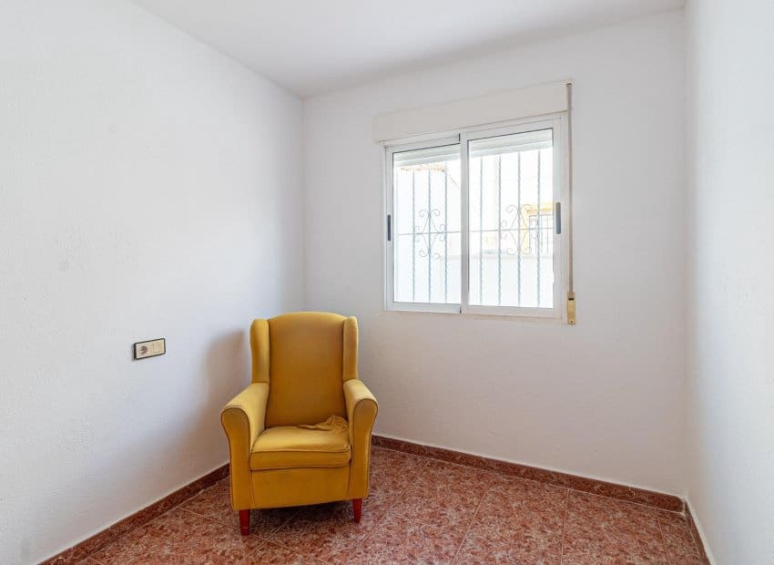 3 sypialnia Dom na sprzedaż w La Florida z basenem - 179 000 € (Ref: 10006062)