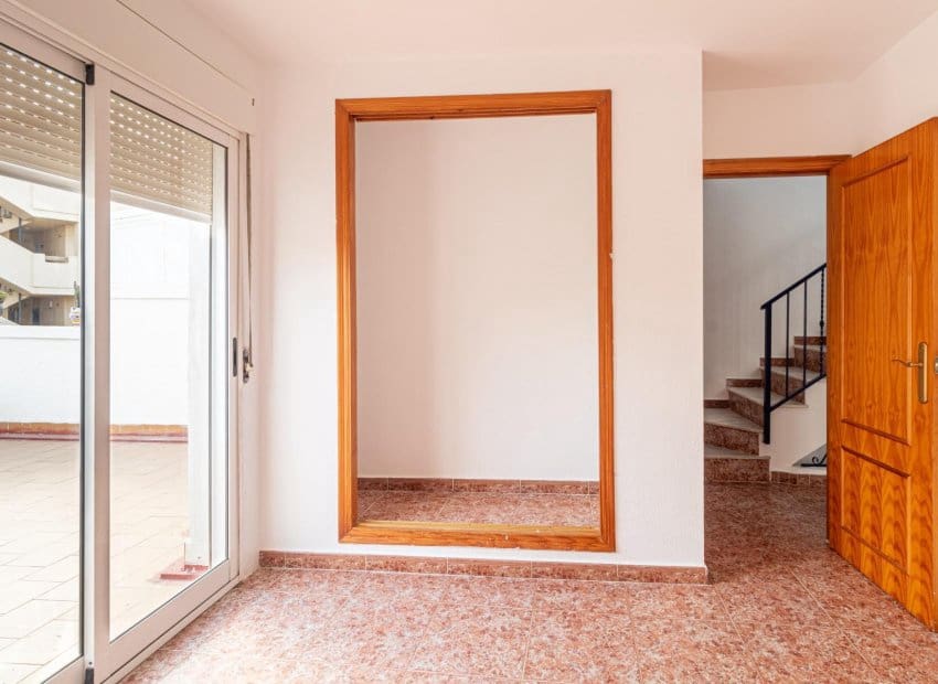 3 sypialnia Dom na sprzedaż w La Florida z basenem - 179 000 € (Ref: 10006062)