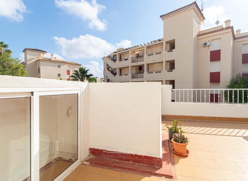 3 sypialnia Dom na sprzedaż w La Florida z basenem - 179 000 € (Ref: 10006062)