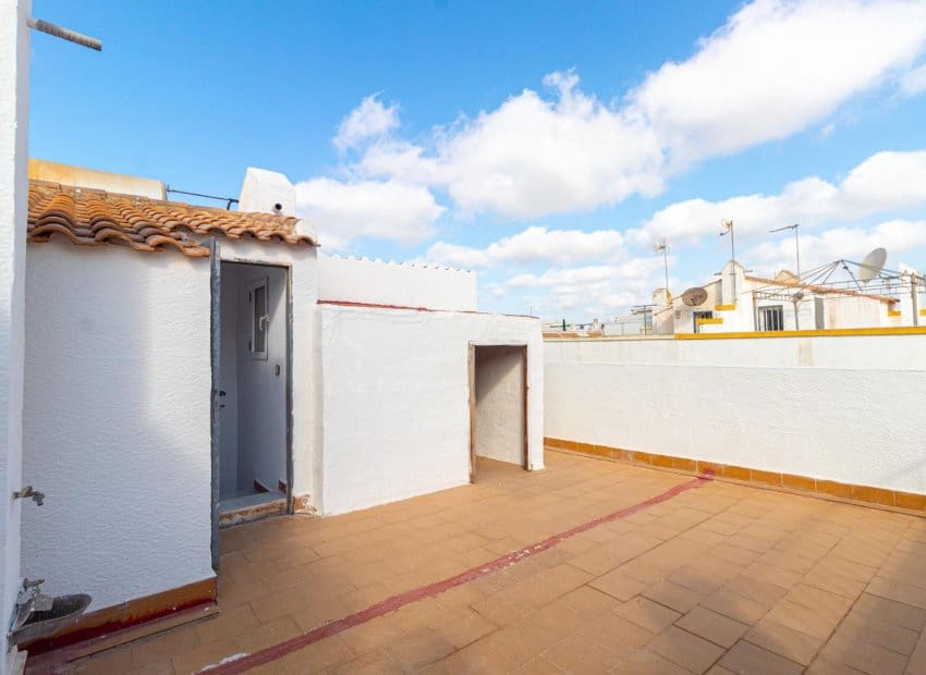 3 sypialnia Dom na sprzedaż w La Florida z basenem - 179 000 € (Ref: 10006062)