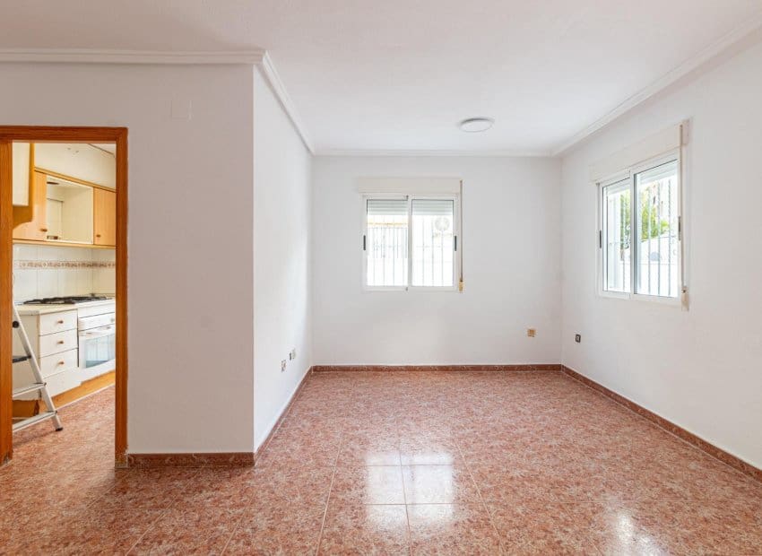 3 sypialnia Dom na sprzedaż w La Florida z basenem - 179 000 € (Ref: 10006062)