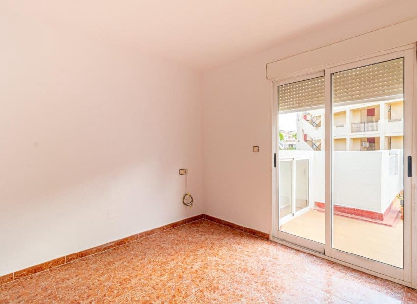 3 sypialnia Dom na sprzedaż w La Florida z basenem - 179 000 € (Ref: 10006062)