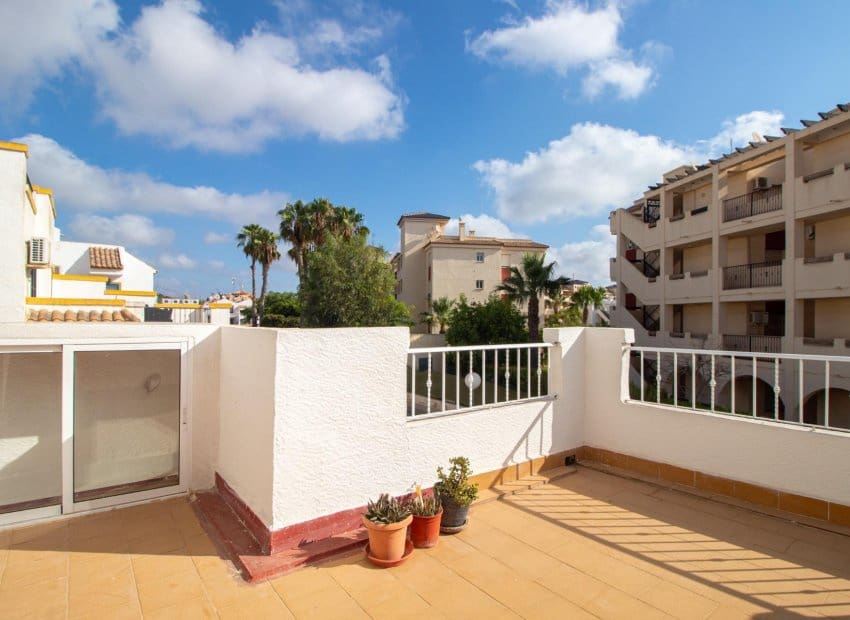 3 sypialnia Dom na sprzedaż w La Florida z basenem - 179 000 € (Ref: 10006062)