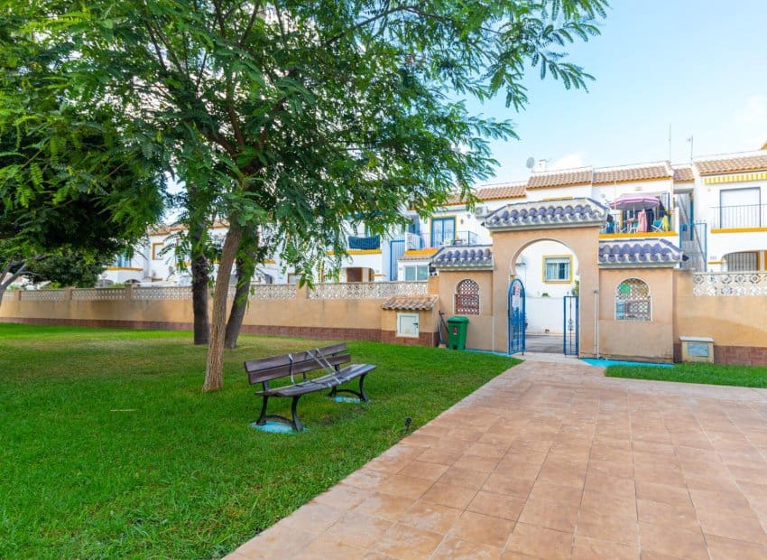 3 sypialnia Dom na sprzedaż w La Florida z basenem - 179 000 € (Ref: 10006062)