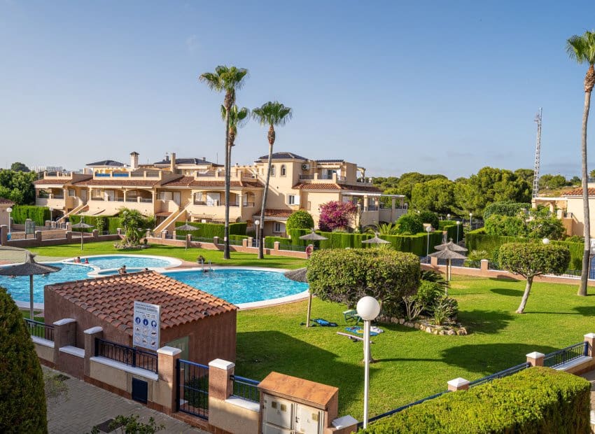 2 soveværelse Lejlighed til salg i Pilar de la Horadada med swimmingpool - € 219.500 (Ref: 10006807)