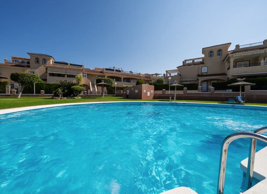 2 soveværelse Lejlighed til salg i Pilar de la Horadada med swimmingpool - € 219.500 (Ref: 10006807)