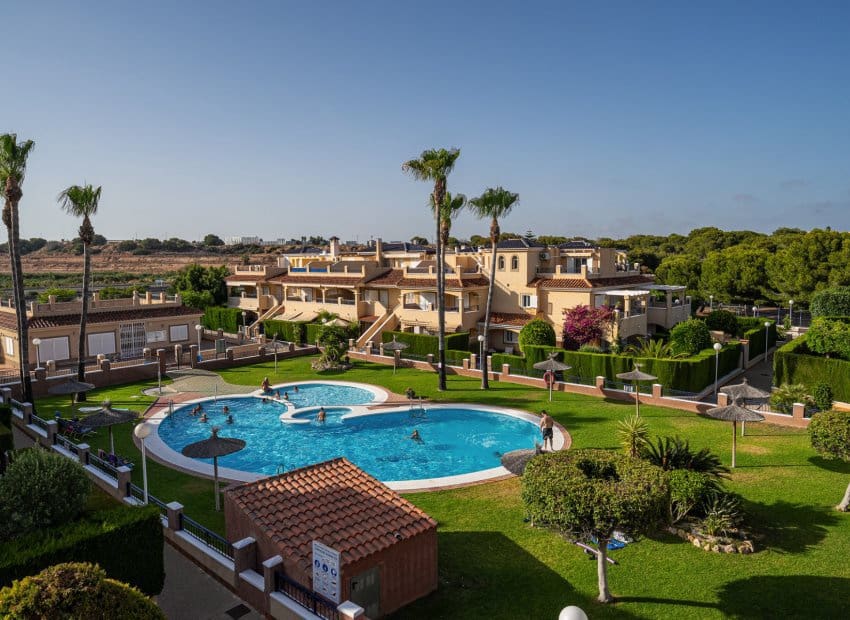 2 soveværelse Lejlighed til salg i Pilar de la Horadada med swimmingpool - € 219.500 (Ref: 10006807)