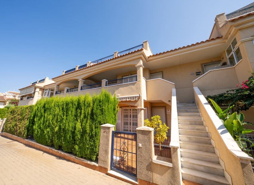 2 soveværelse Lejlighed til salg i Pilar de la Horadada med swimmingpool - € 219.500 (Ref: 10006807)