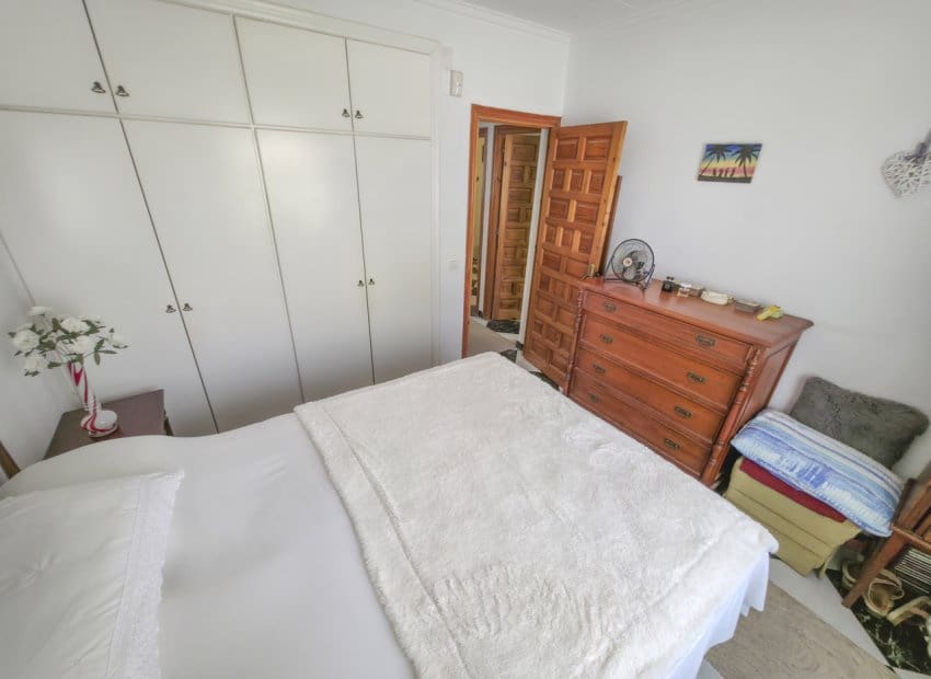 3 Zimmer Villa zu verkaufen in San Luis mit Pool - 475.000 € (Ref: 10006816)
