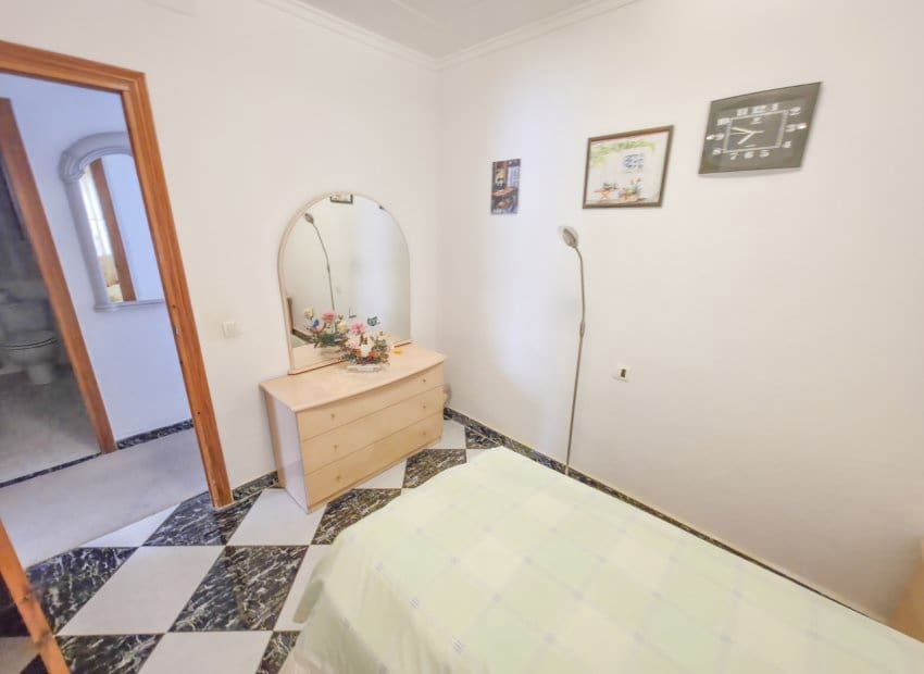 3 Zimmer Villa zu verkaufen in San Luis mit Pool - 475.000 € (Ref: 10006816)