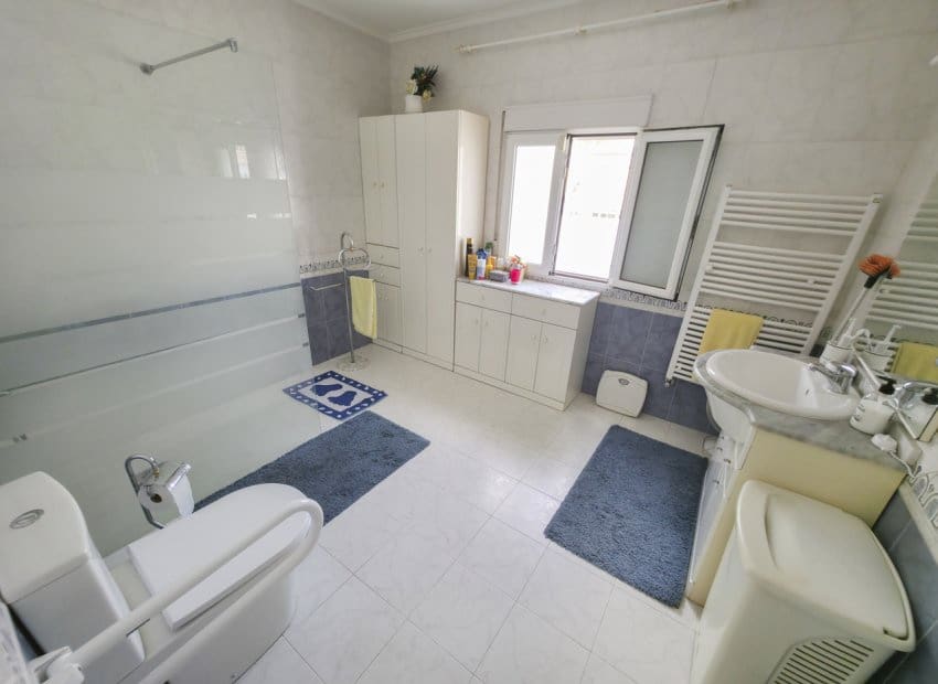 3 Zimmer Villa zu verkaufen in San Luis mit Pool - 475.000 € (Ref: 10006816)