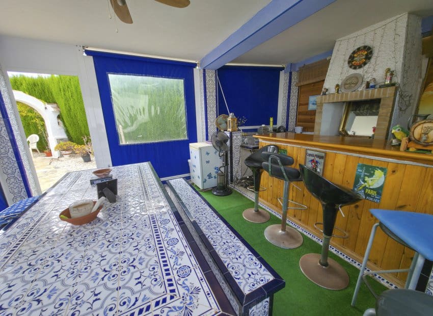 3 Zimmer Villa zu verkaufen in San Luis mit Pool - 475.000 € (Ref: 10006816)