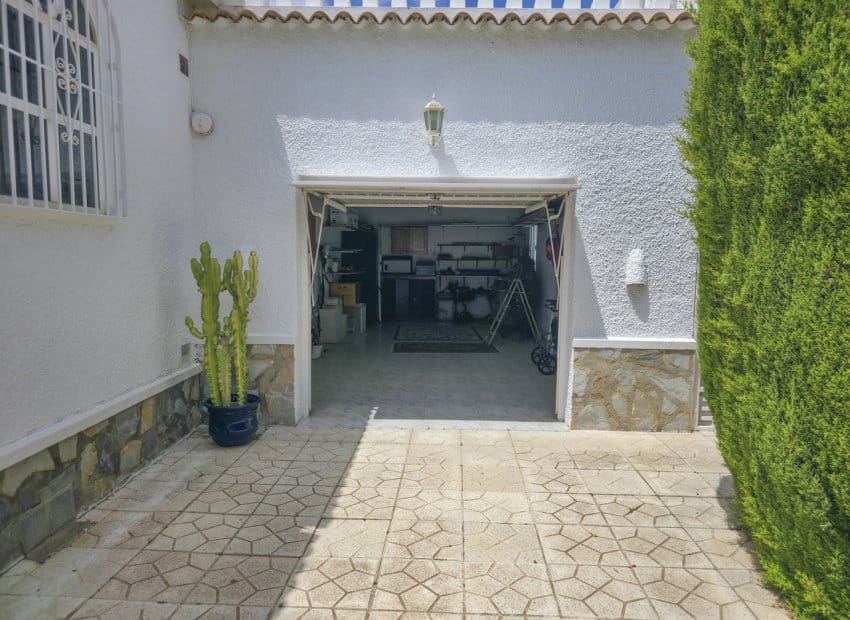 3 Zimmer Villa zu verkaufen in San Luis mit Pool - 475.000 € (Ref: 10006816)