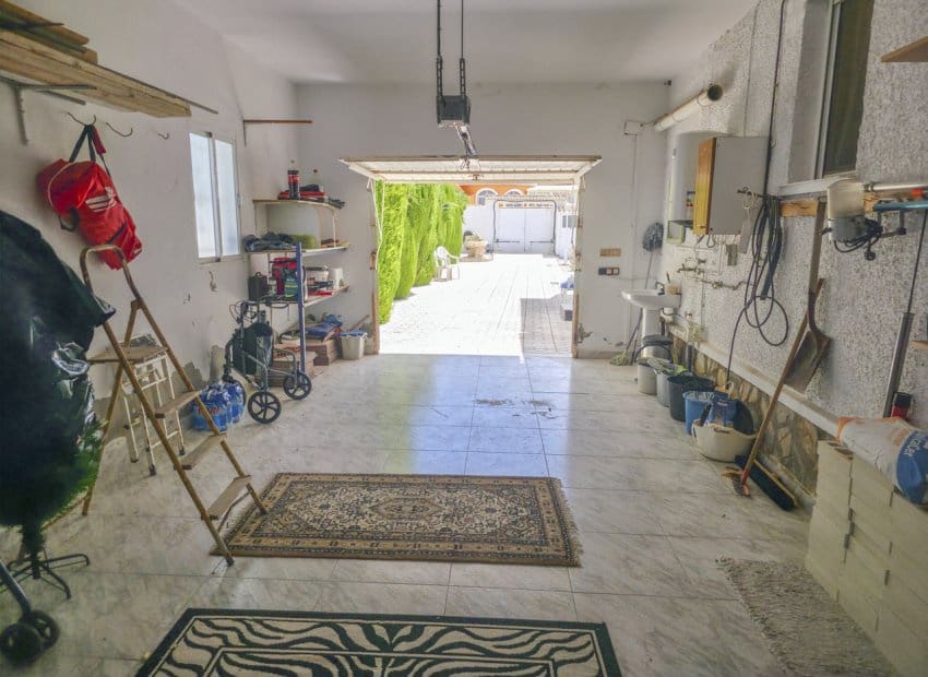 3 Zimmer Villa zu verkaufen in San Luis mit Pool - 475.000 € (Ref: 10006816)
