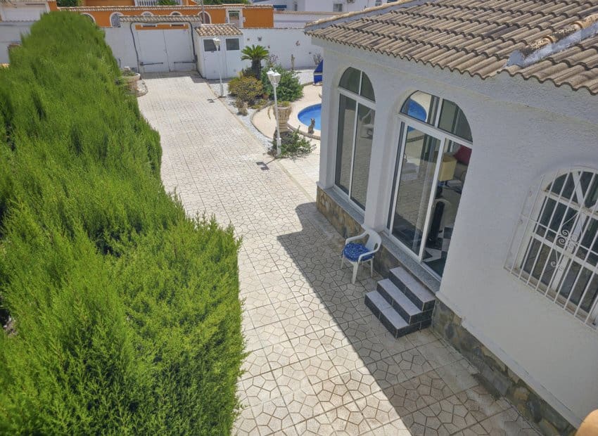 3 Zimmer Villa zu verkaufen in San Luis mit Pool - 475.000 € (Ref: 10006816)
