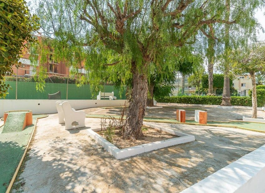 1 soveværelse Lejlighed til salg i Torrevieja med swimmingpool - € 149.000 (Ref: 10006817)