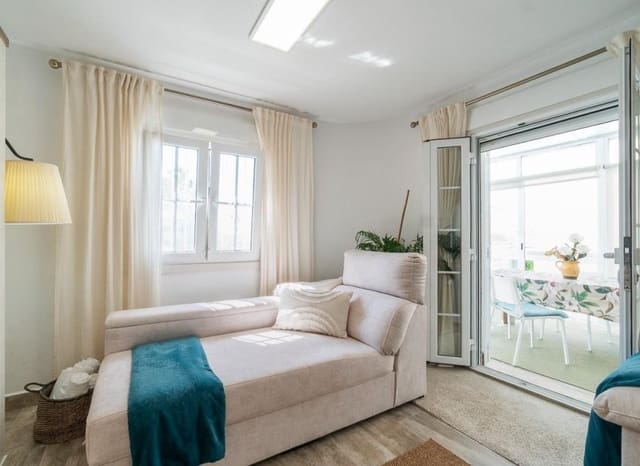 4 slaapkamer Villa te koop in Las Filipinas met zwembad - € 365.000 (Ref: 10006818)