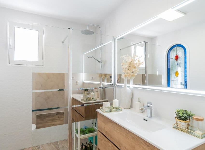 4 slaapkamer Villa te koop in Filipinas met zwembad - € 365.000 (Ref: 10006818)