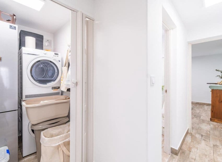 4 slaapkamer Villa te koop in Filipinas met zwembad - € 365.000 (Ref: 10006818)