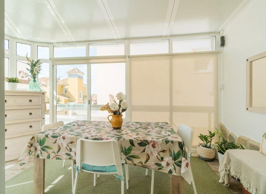 4 slaapkamer Villa te koop in Filipinas met zwembad - € 365.000 (Ref: 10006818)