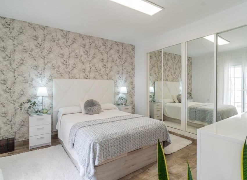 4 slaapkamer Villa te koop in Filipinas met zwembad - € 365.000 (Ref: 10006818)