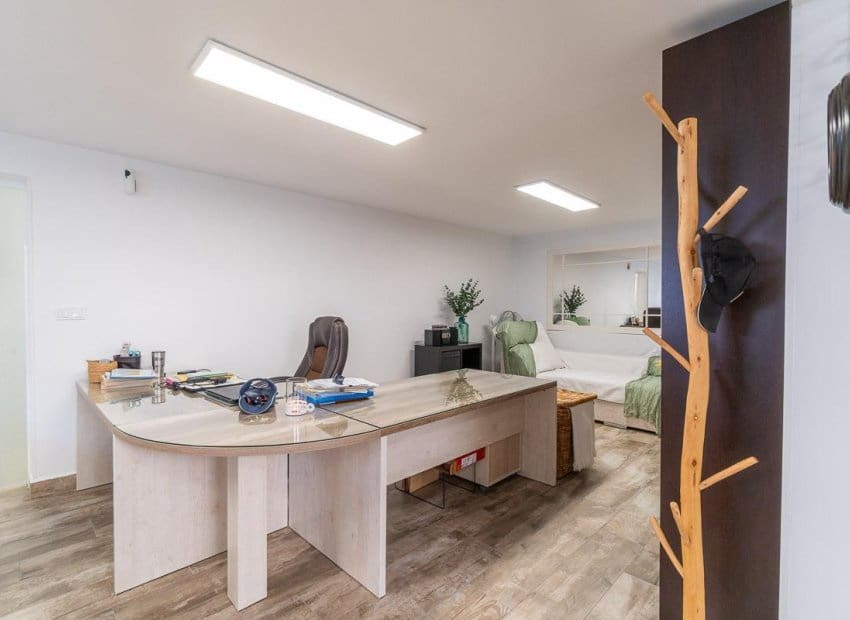 4 slaapkamer Villa te koop in Filipinas met zwembad - € 365.000 (Ref: 10006818)