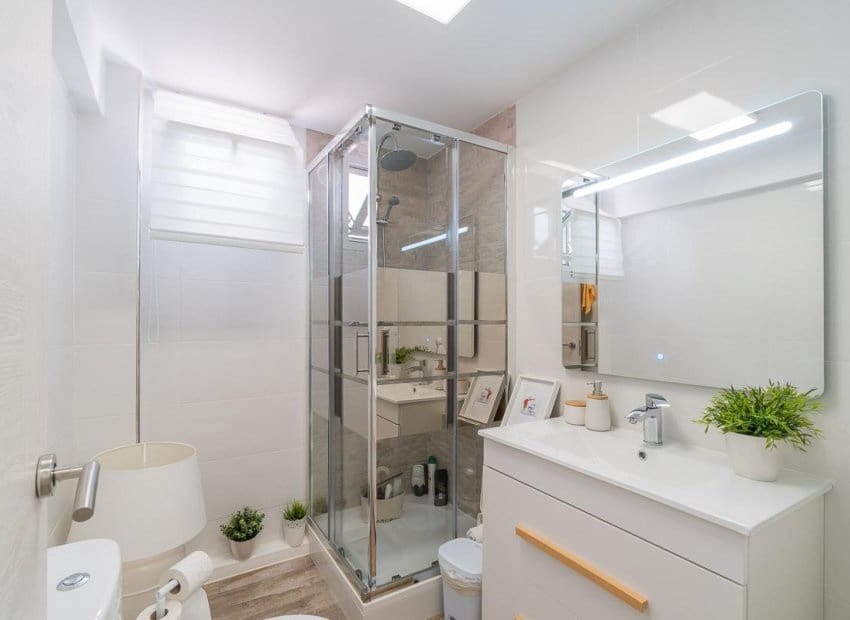 4 slaapkamer Villa te koop in Filipinas met zwembad - € 365.000 (Ref: 10006818)