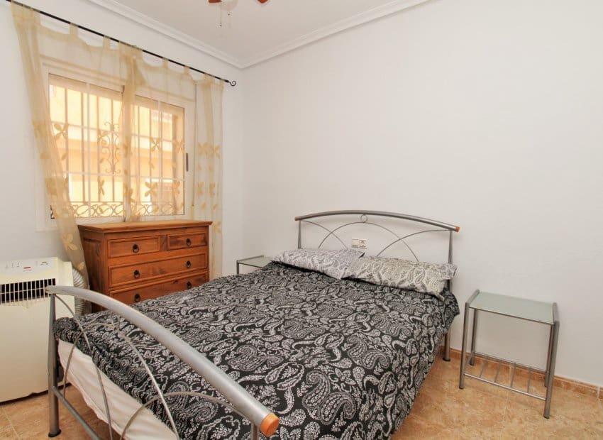 3 soveværelse Byhus til salg i Villamartin med swimmingpool - € 199.950 (Ref: 10019720)