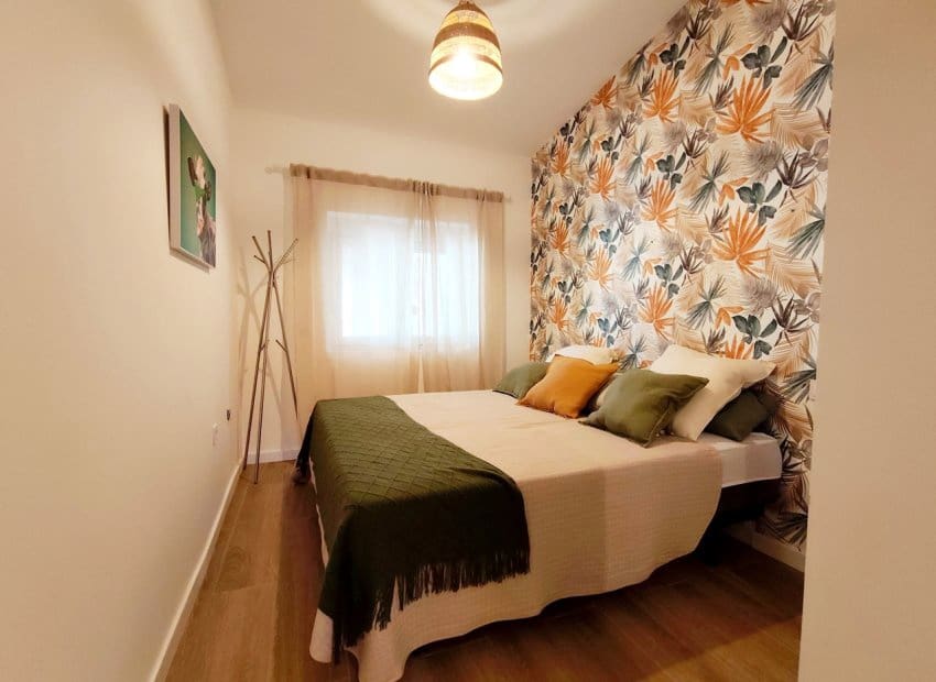 Casa de 3 habitaciones en Playa Flamenca en venta - 204.000 € (Ref: 10019722)