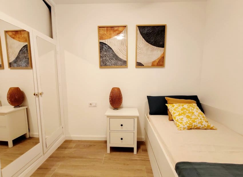 Casa de 3 habitaciones en Playa Flamenca en venta - 204.000 € (Ref: 10019722)