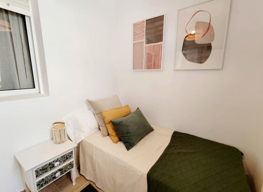 Casa de 3 habitaciones en Playa Flamenca en venta - 204.000 € (Ref: 10019722)